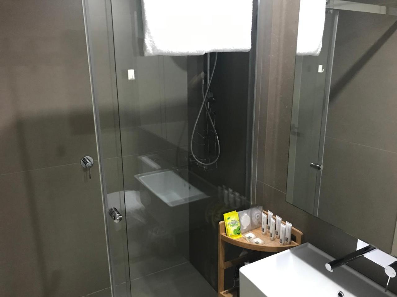 ウィンストン アパートメンツ メルボルン エクステリア 写真